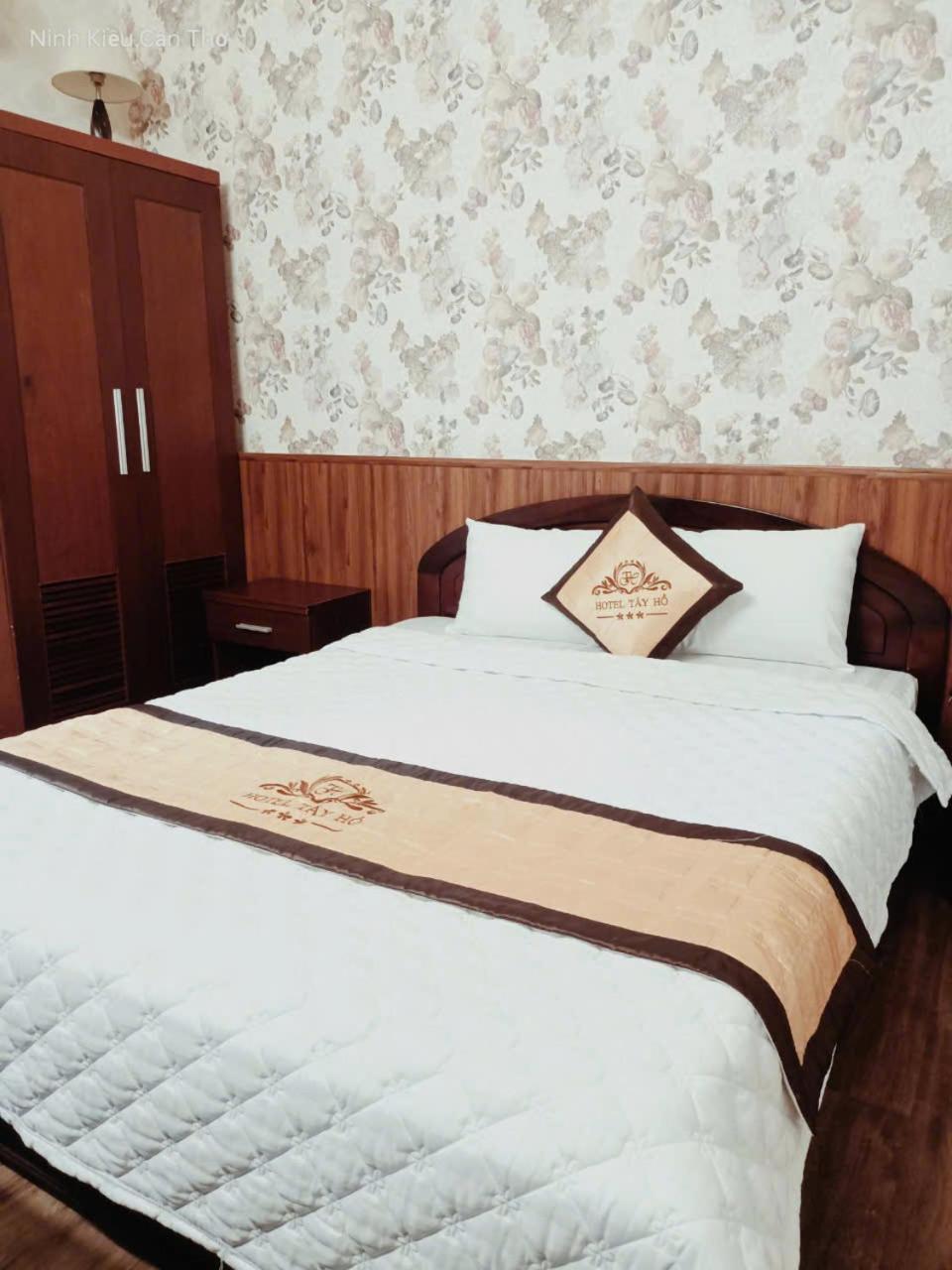 Hotel Tay Ho 껀터 외부 사진